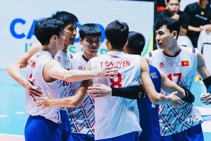 SEA V.League 2025: Viet Nam lai thang Thai Lan hinh anh