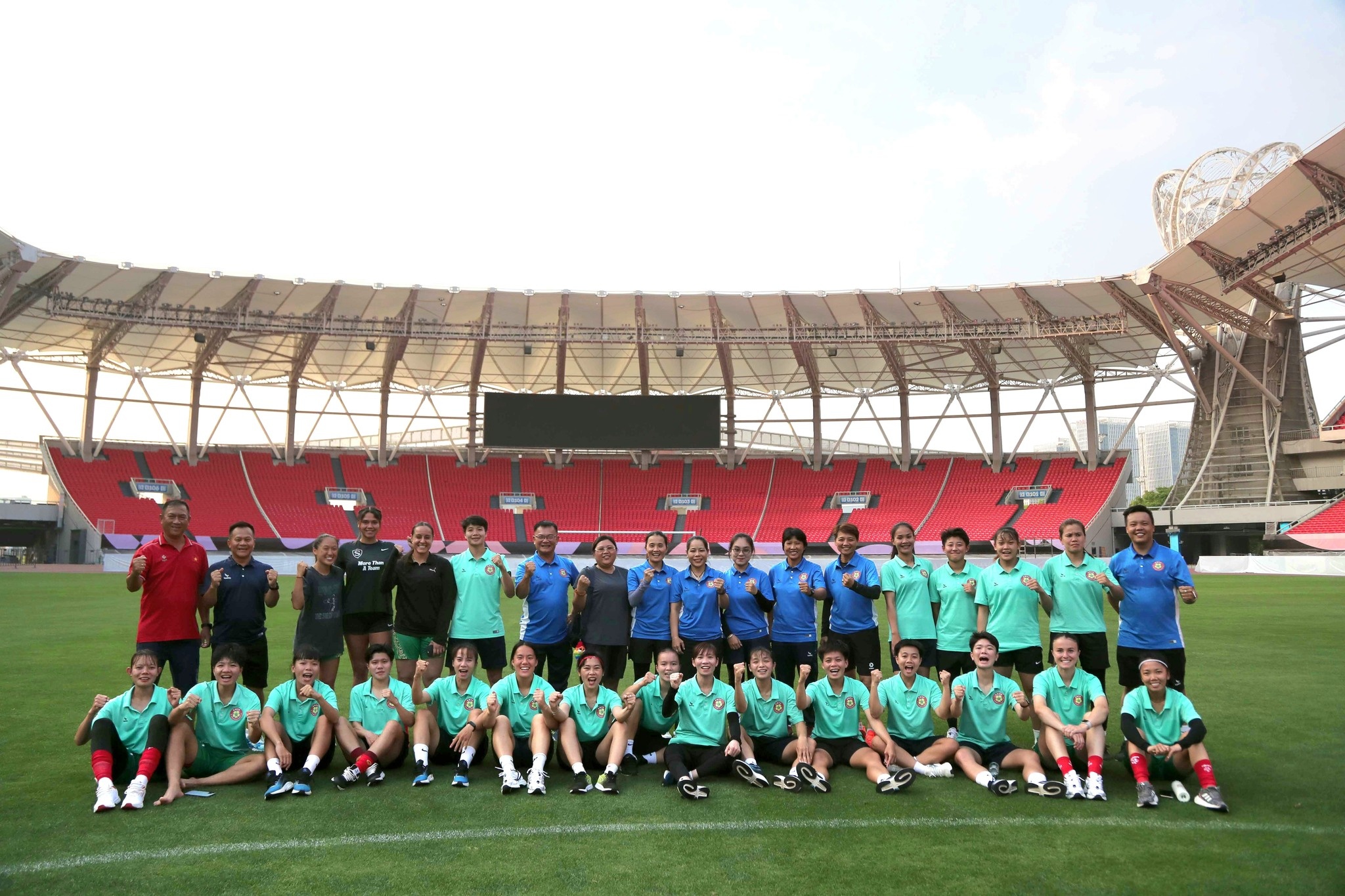 So VH-TT TP.HCM len tieng ve tien thuong cua doi nu TP.HCM hinh anh