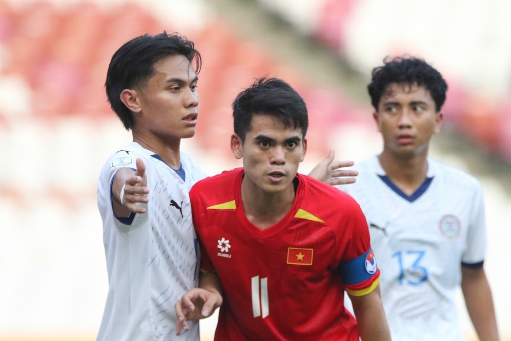 Khuat Van Khang: 'Ap luc tu khan gia chu nha la dong luc thi dau' hinh anh