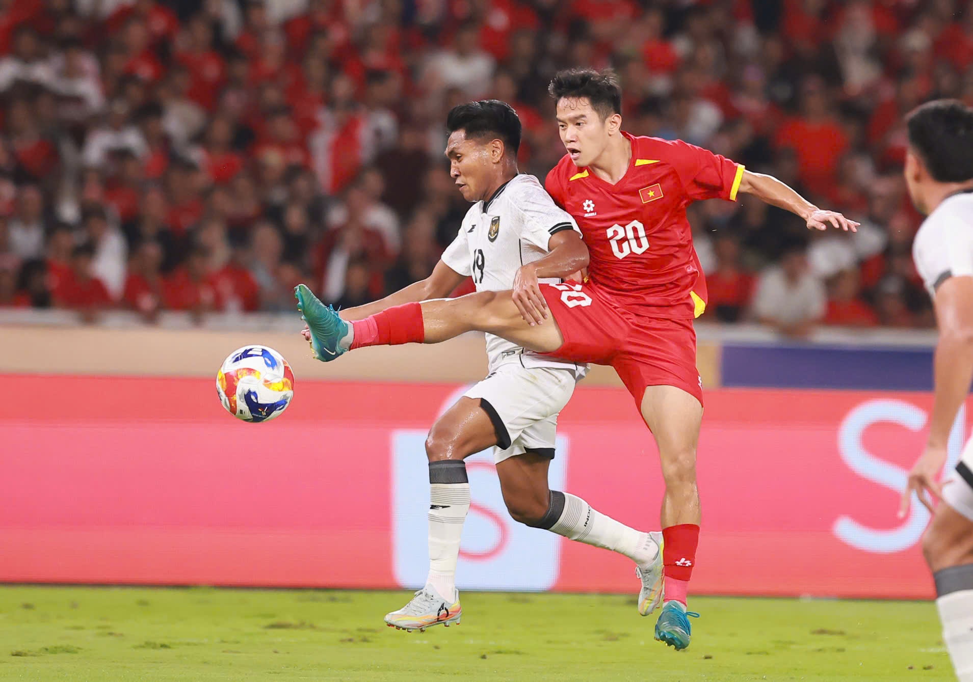 Chu tich PSSI khen U23 Viet Nam, thua nhan cay dang ve nhap tich hinh anh