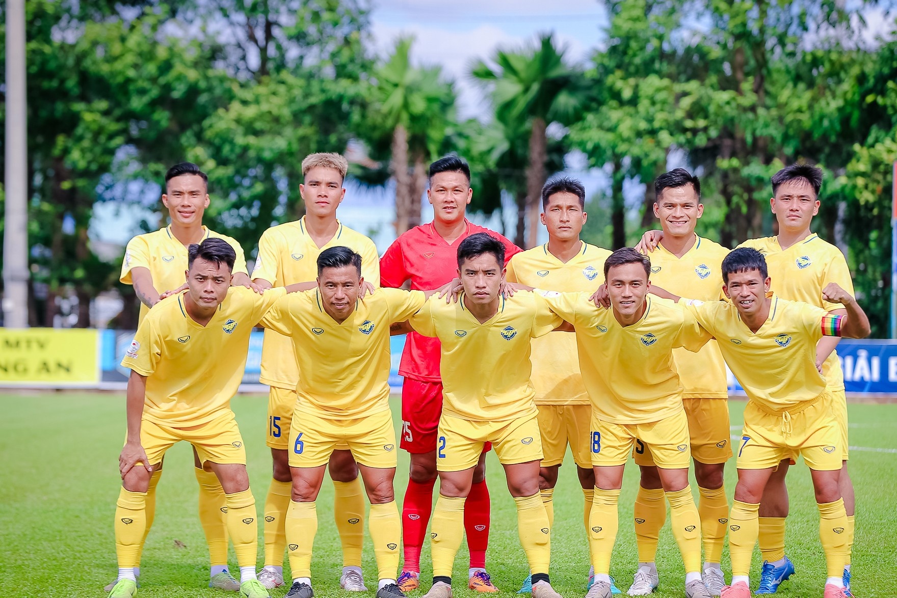 Gia Dinh FC doi ten thanh Xuan Thien Phu Tho? hinh anh