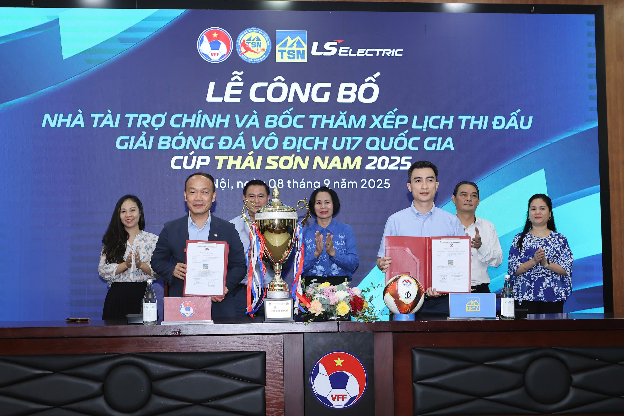 Xac dinh cac bang dau o VCK U17 Quoc gia 2025 hinh anh