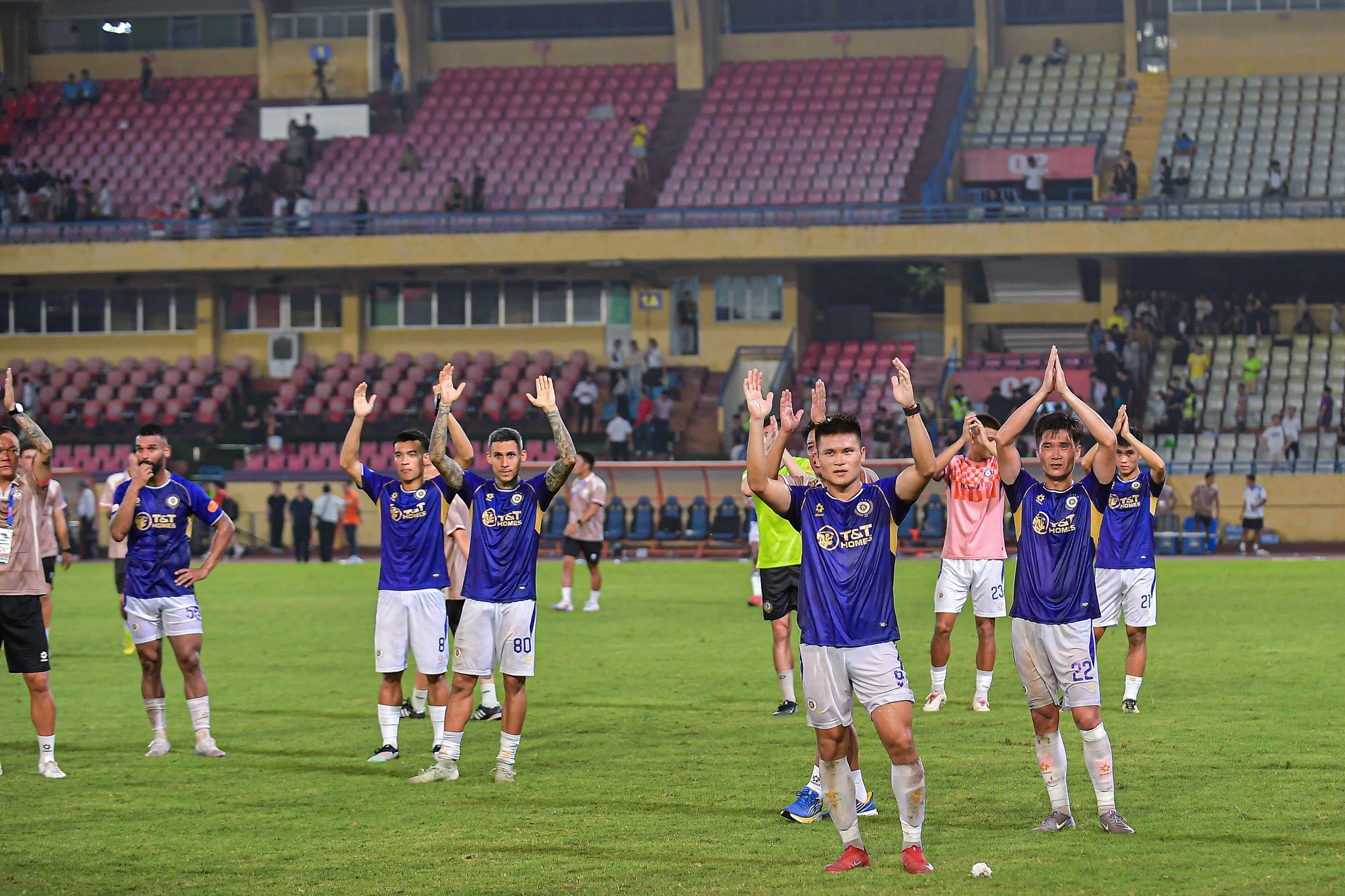 vleague anh 2