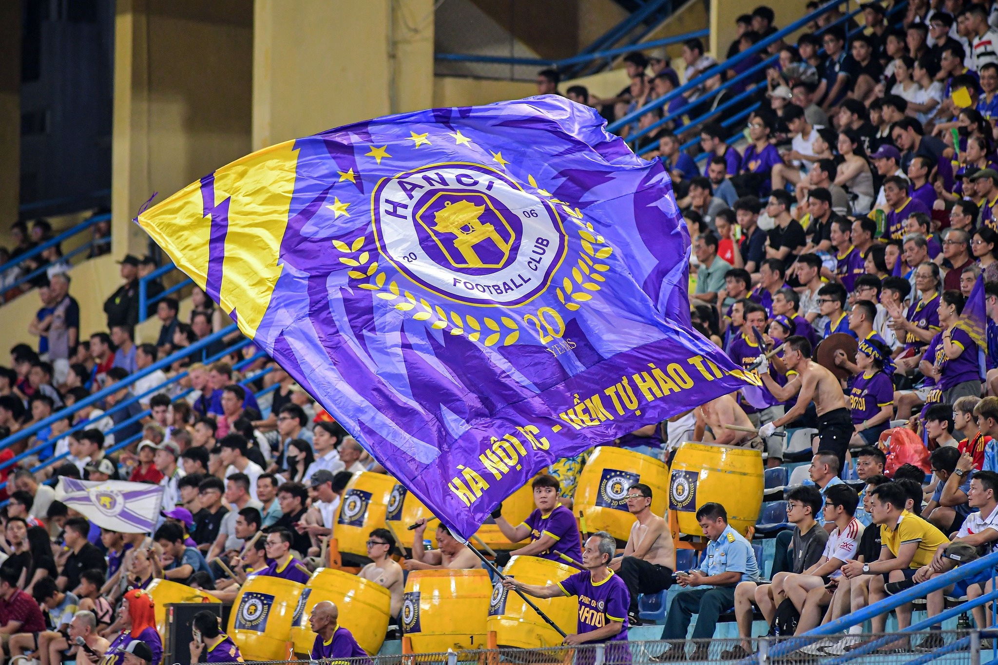 vleague anh 1