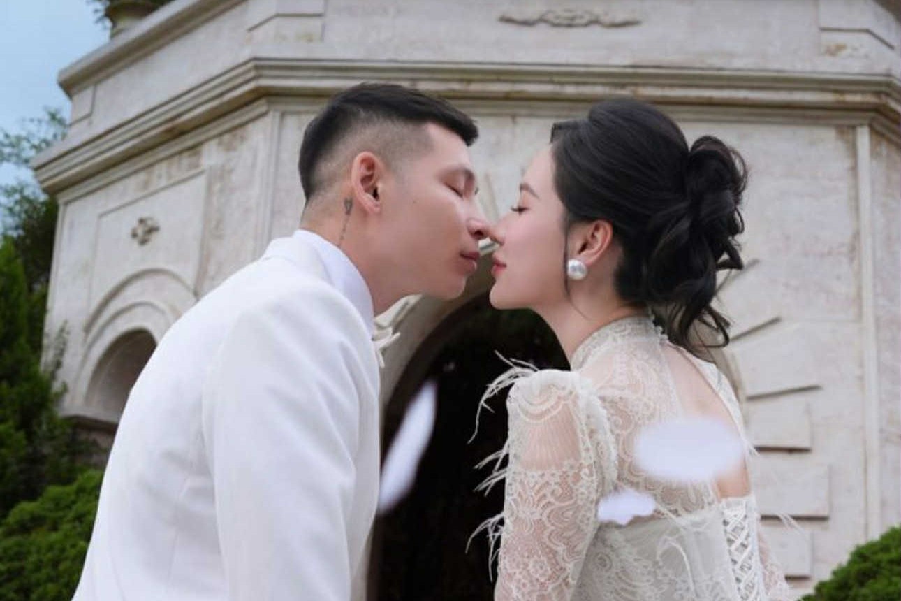 Anh cuoi ‘tinh be tinh’ cua tuyen thu U23 Viet Nam hinh anh