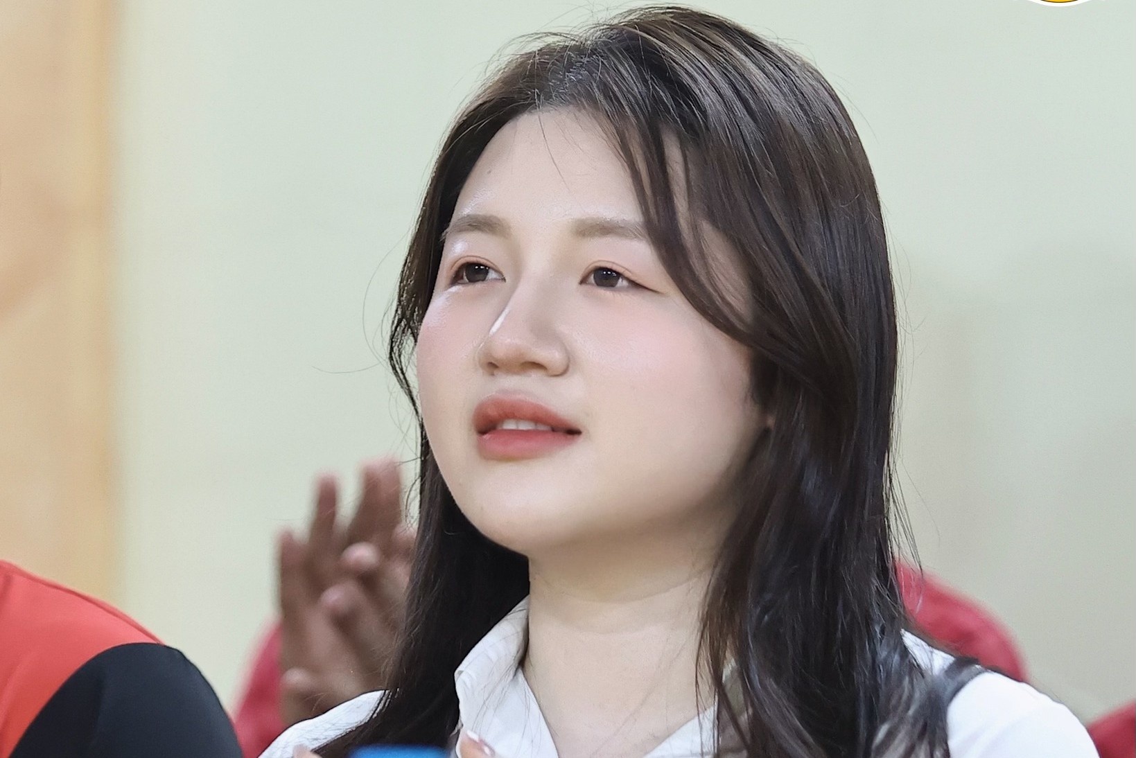 Can canh sac voc nu chu tich 24 tuoi cua Ninh Binh FC hinh anh