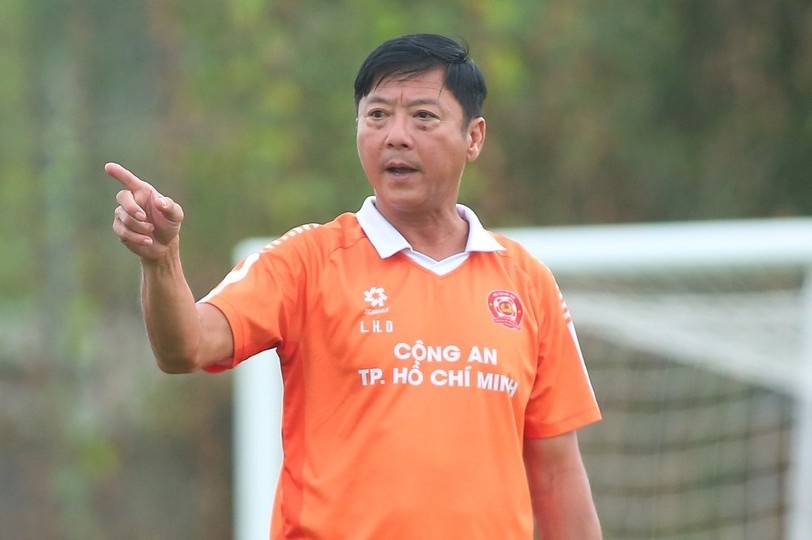 Chuyen gi dang xay ra voi CLB CA TP.HCM? hinh anh