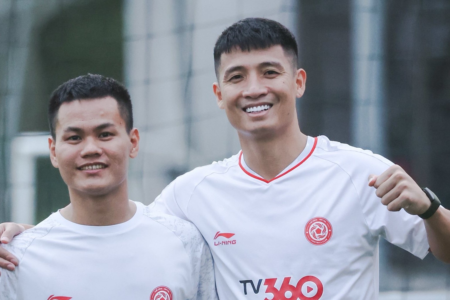 Tran PVF-CAND gap The Cong Viettel lui gio vi ly do hy huu hinh anh