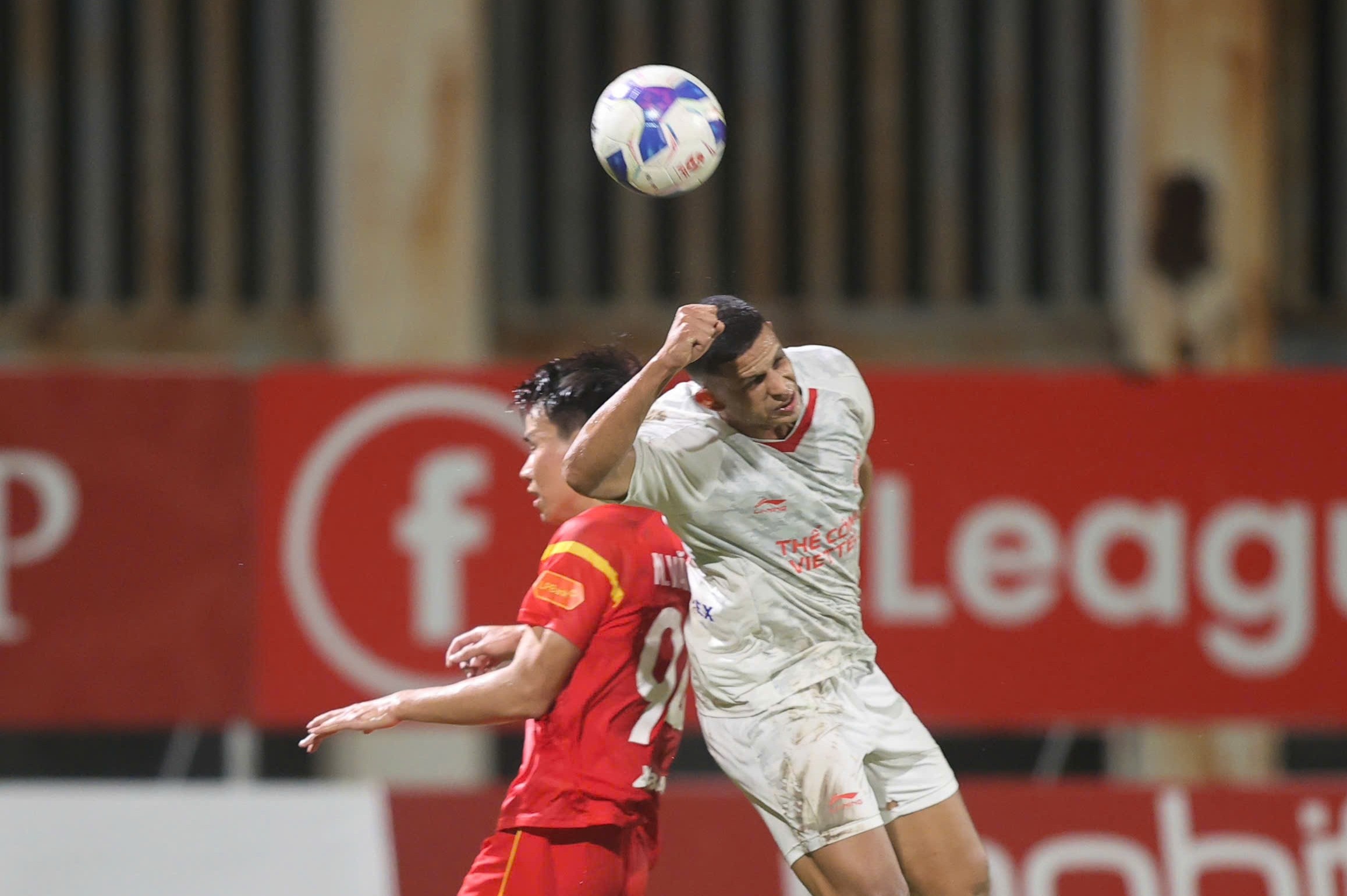 PVF-CAND hoa kich tinh The Cong Viettel hinh anh