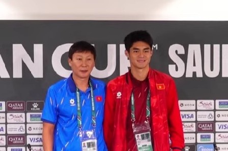 HLV Kim tu choi chia se ve Dinh Bac truoc truyen thong Trung Quoc hinh anh