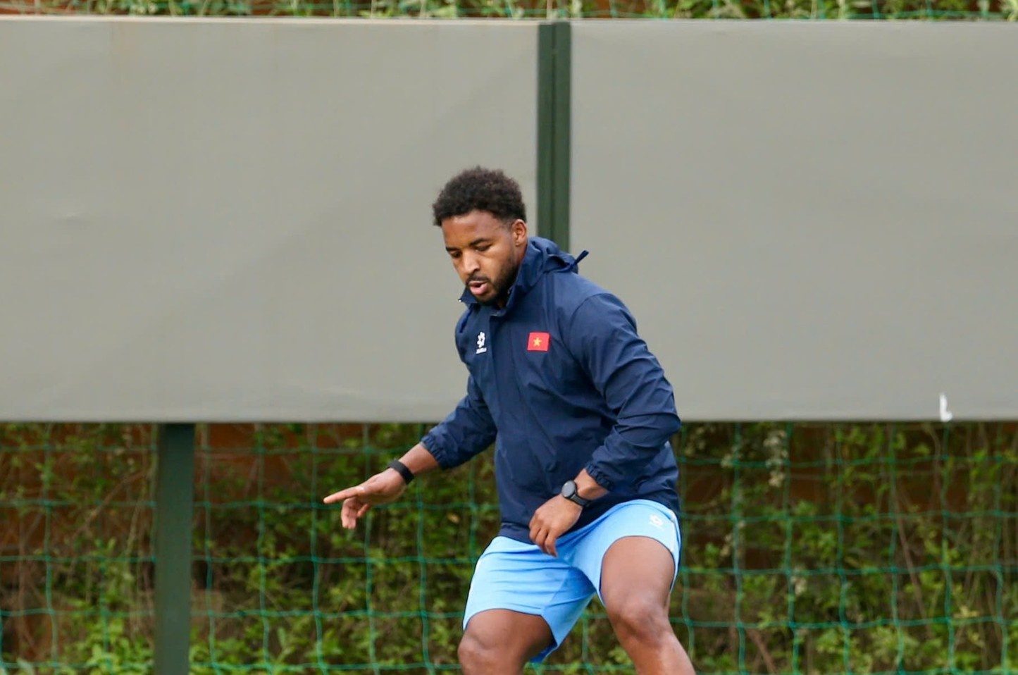 Xuan Son ep can? hinh anh