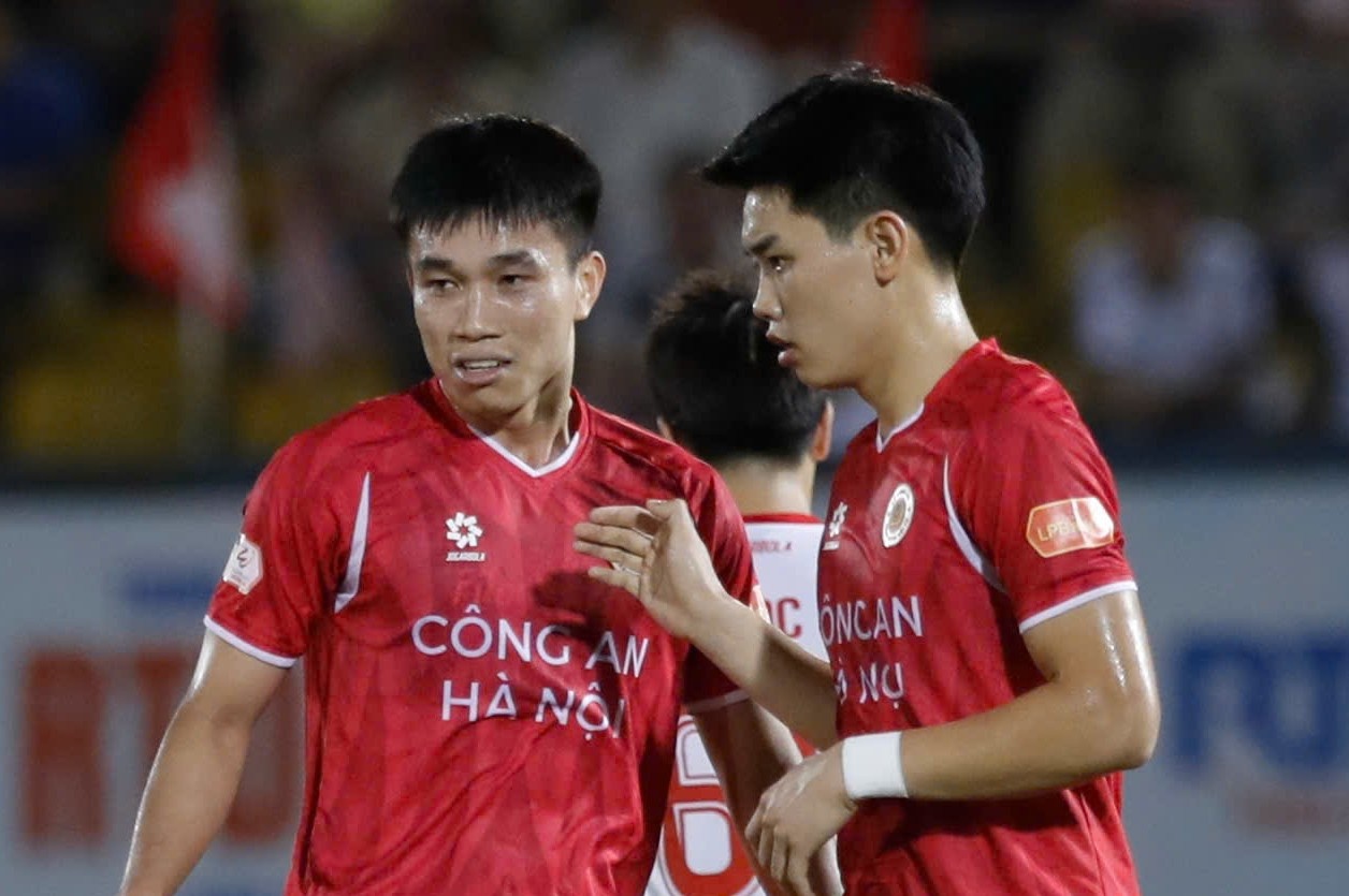 Dinh Bac lap cong, CAHN thang dam CA TP.HCM hinh anh