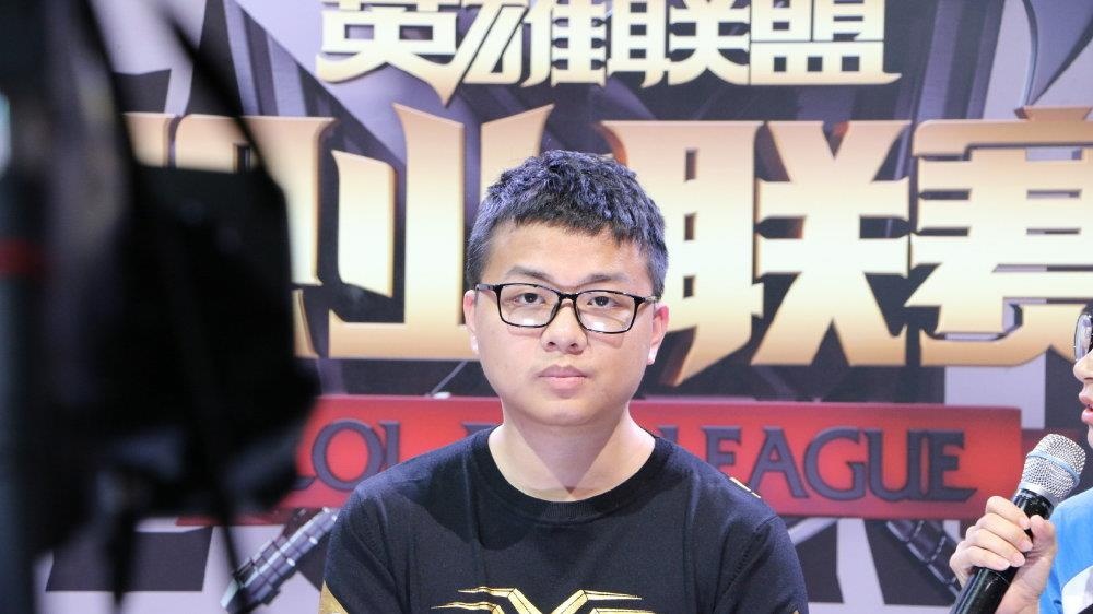 chan dung sofm anh 6