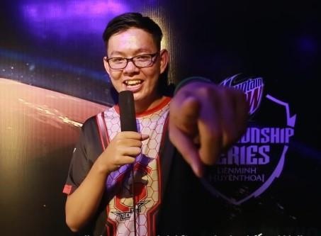 Tuyen thu LMHT Viet Nam bong dung hoa 'danh hai' vi danh loi hinh anh