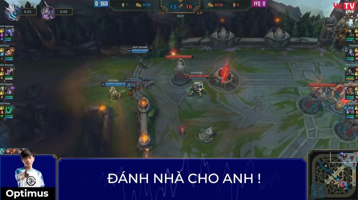 Pha doc tran dau khien khan gia noi da ga cua Optimus hinh anh