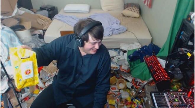 streamer di rua tay giua chung vi ban phim ban anh 5