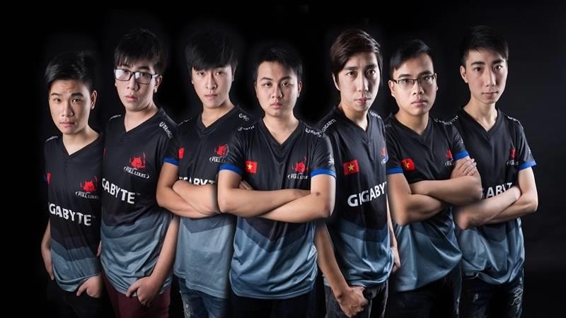 Bi kich LMHT mien Bac - ngoi sao luu lac tu xu, khong ai dau tu hinh anh