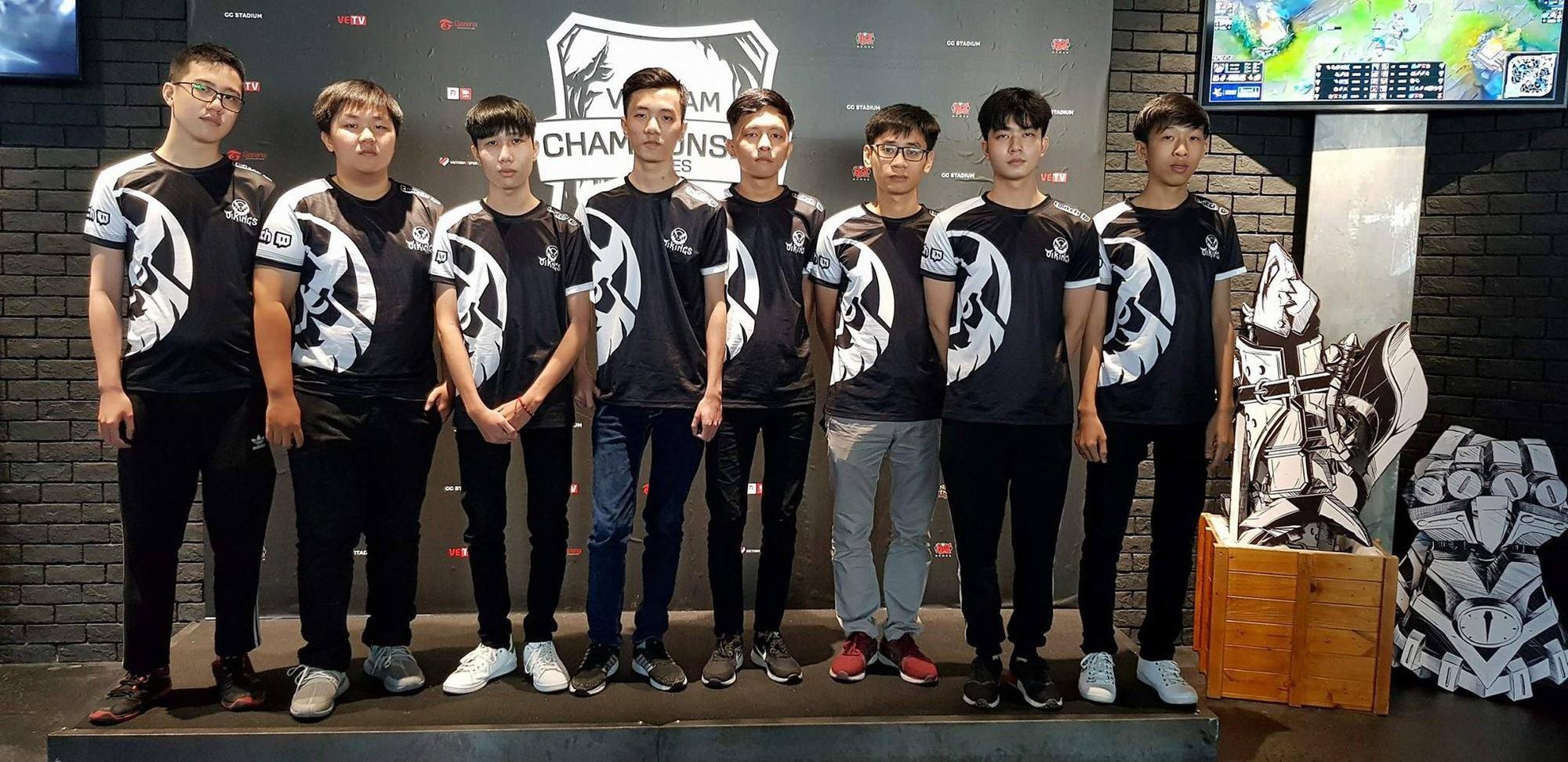 vi sao lmht mien bac vang bong tai vcs anh 1