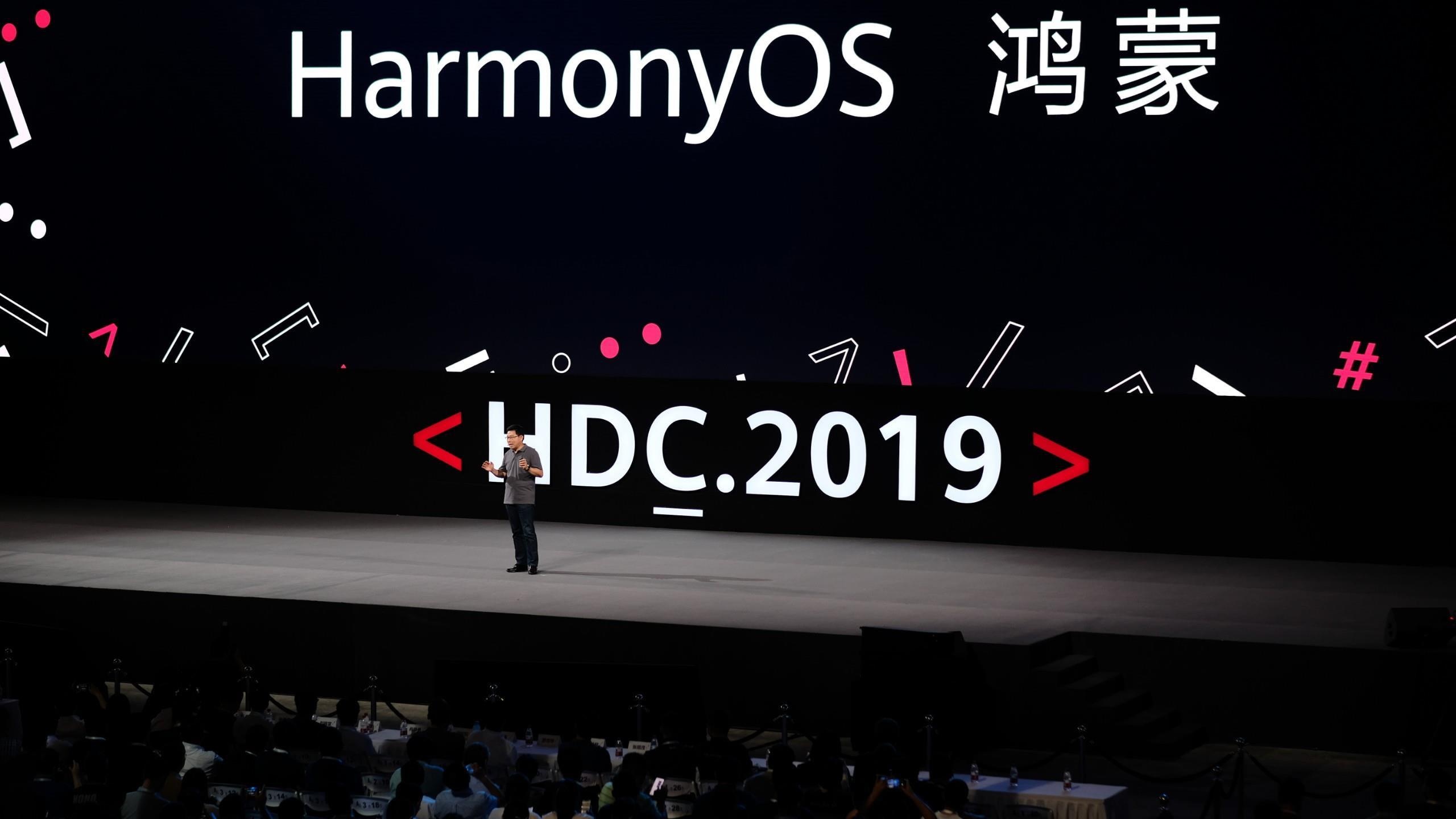 huawei gui toi hau thu cho nhan vien anh 2