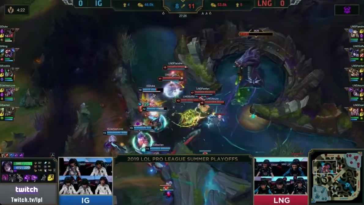 Man trinh dien xuat sac cua SofM voi Sejuani hinh anh