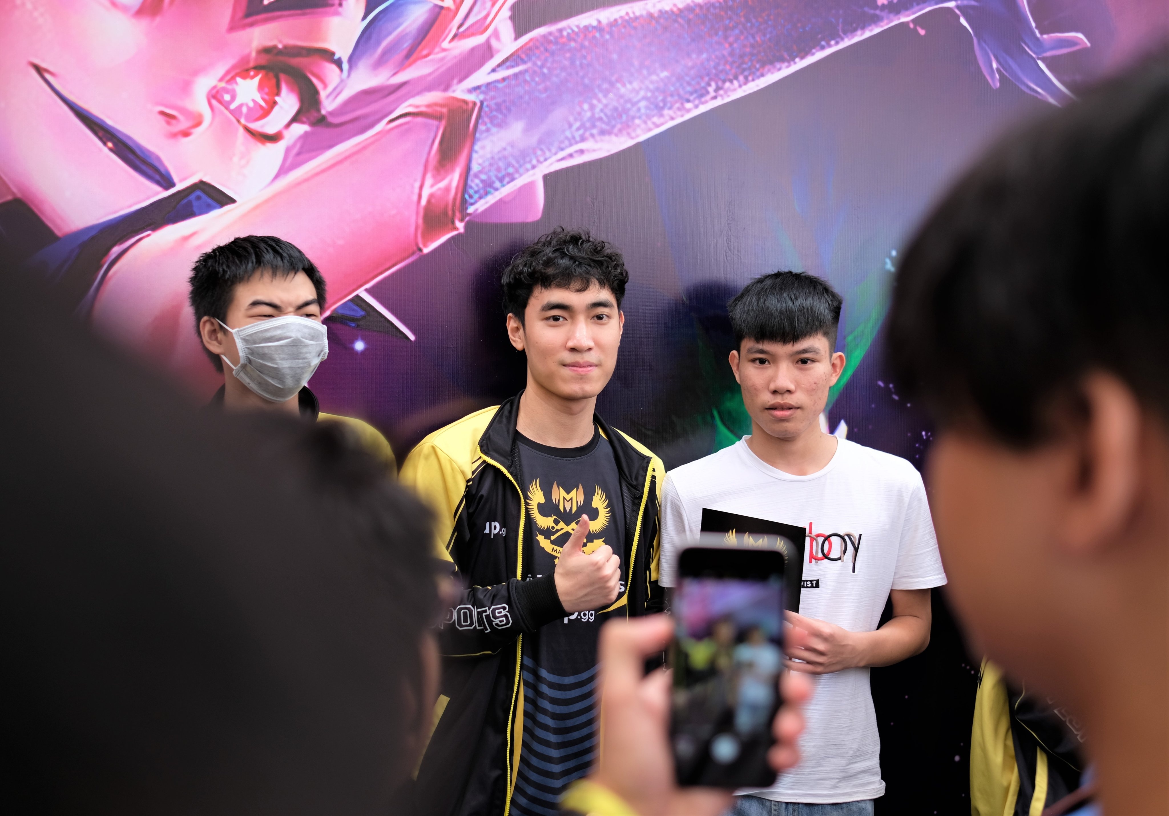 gam esports toi som de giao luu voi nguoi ham mo anh 3