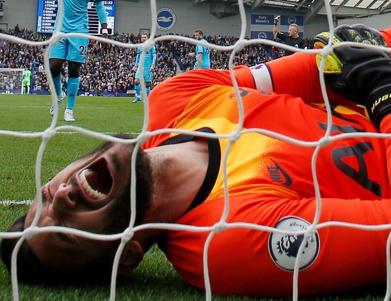 Hugo Lloris la het tren san vi chan thuong hinh anh