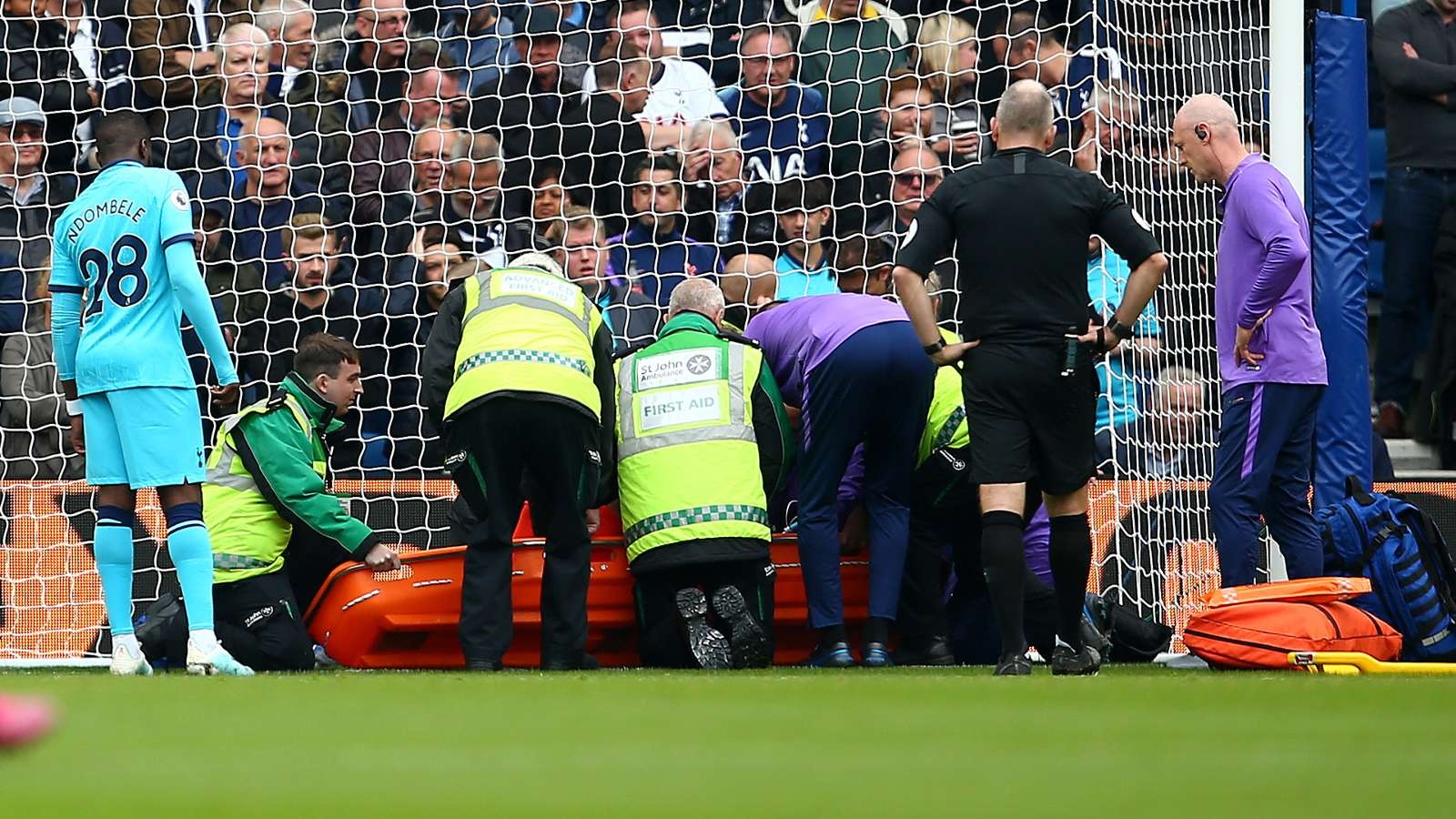 lloris chan thuong anh 1