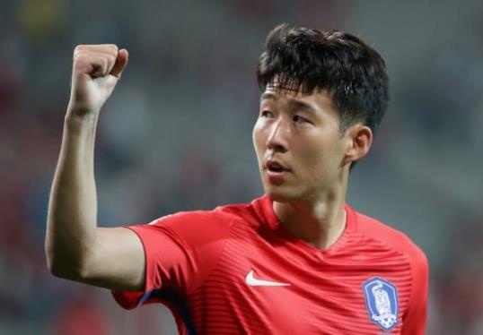 Nhat, Han, Trung dong loat thang dam o Vong loai World Cup hinh anh