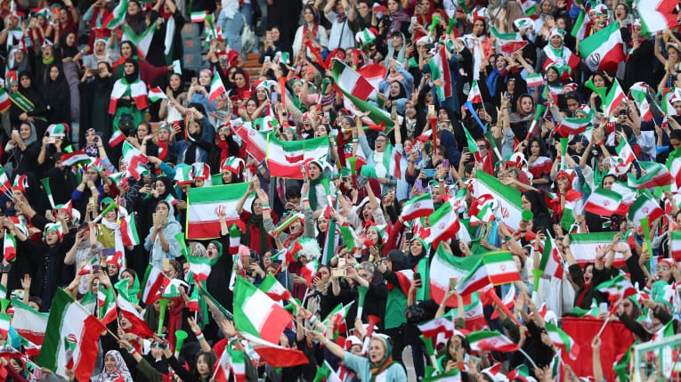 iran thắng tưng bừng ảnh 1 iran thang tung bung anh 1