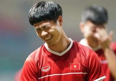 Cong Phuong, Tien Linh thi nhau treu choc tan binh tuyen Viet Nam hinh anh