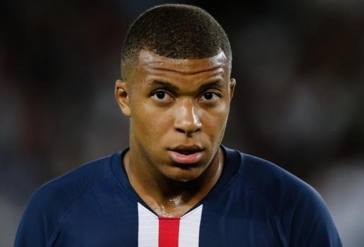 Real muon chieu mo Kylian Mbappe voi gia re hinh anh