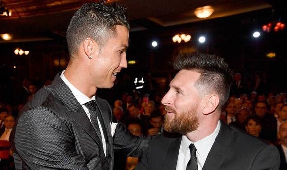 Giggs: 'Toi nghieng ve Ronaldo, nhung Messi la thien tai' hinh anh