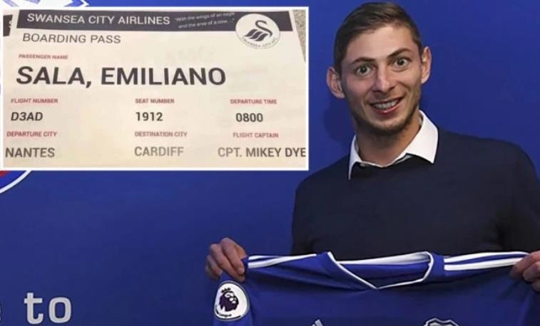 CDV Swansea gay phan no vi in ve gia nhac toi tham hoa cua Sala hinh anh