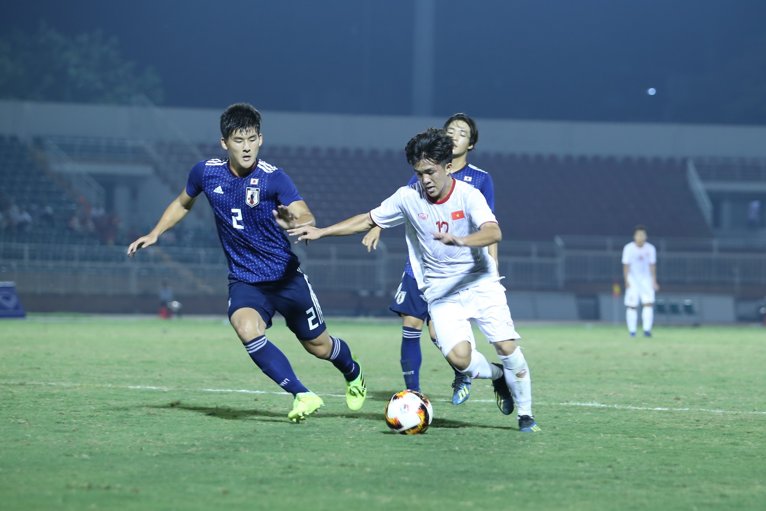 hlv troussier noi ve u19 nhat ban anh 1