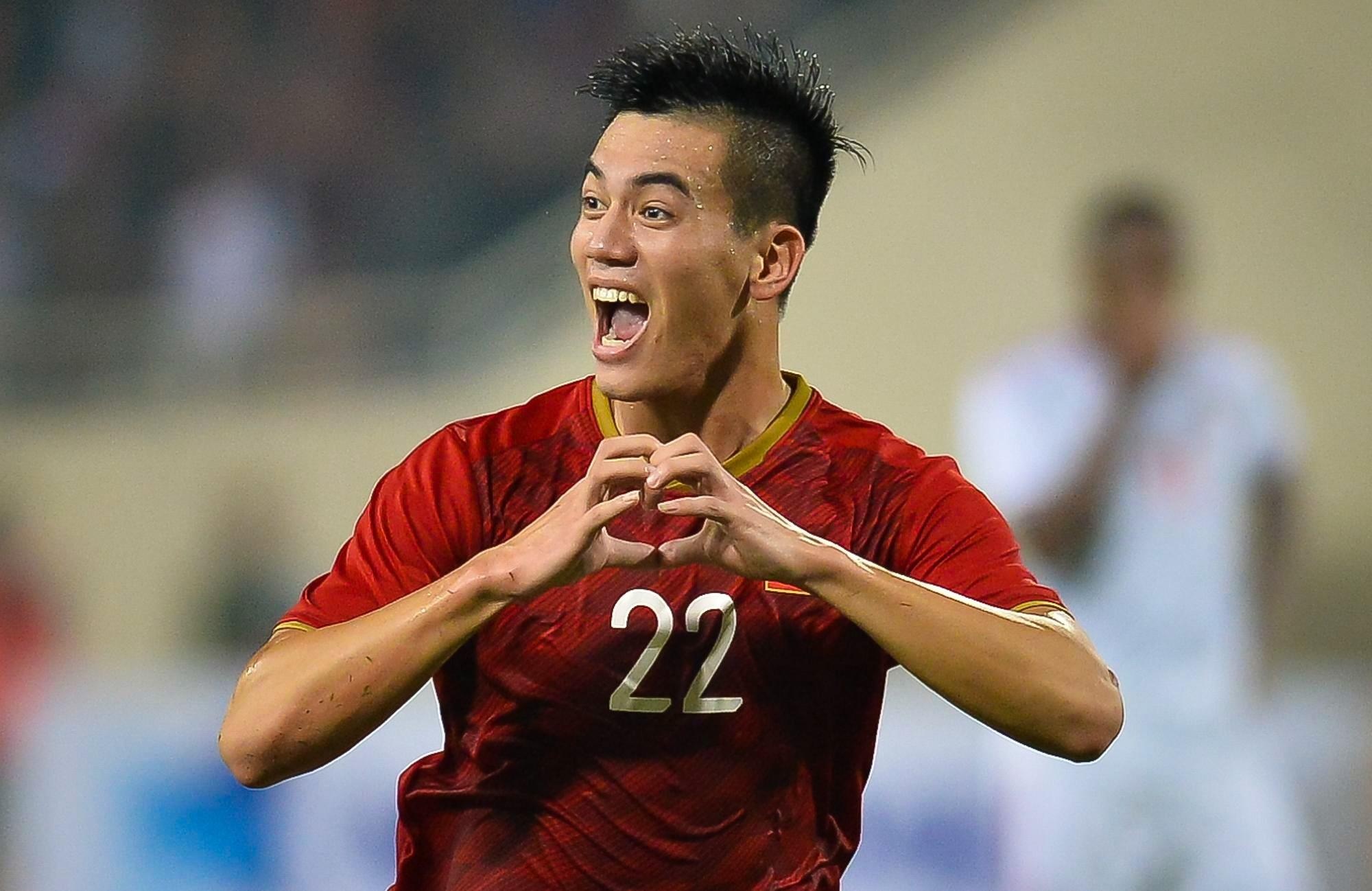 Bao Thai: 'Viet Nam duoc bom doping tien thuong' hinh anh