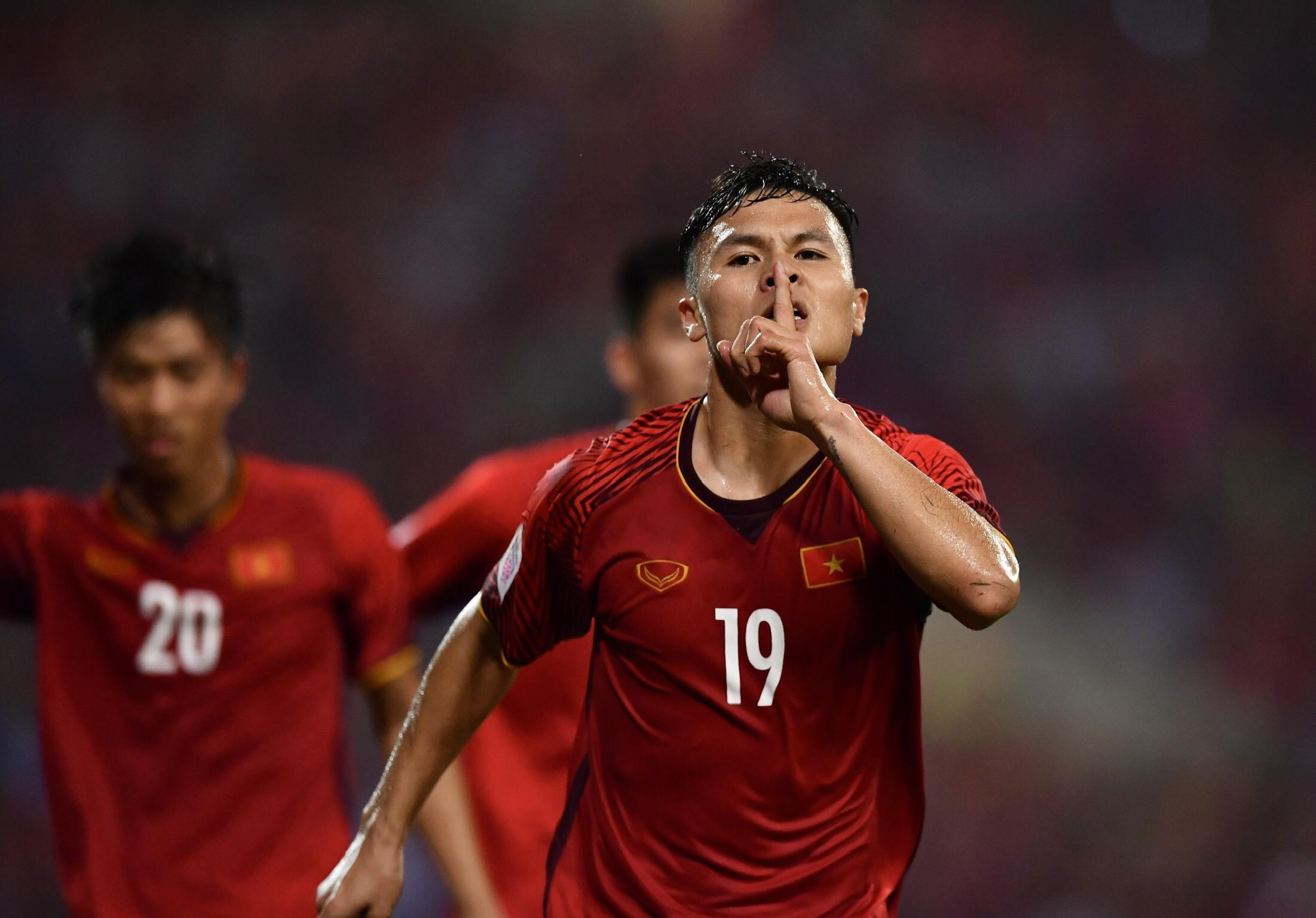 Quang Hai thuoc top cau thu dang xem tai SEA Games hinh anh