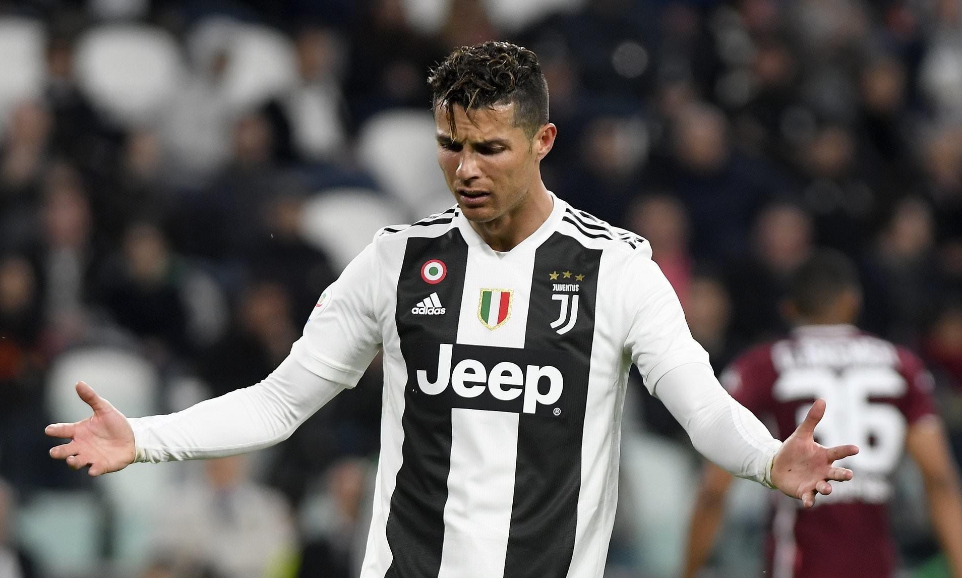 Ronaldo bi CDV mia mai sau tran dau cua Juventus hinh anh