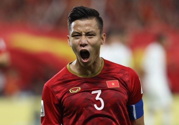 Que Ngoc Hai danh gia cao hang phong ngu U22 Viet Nam hinh anh