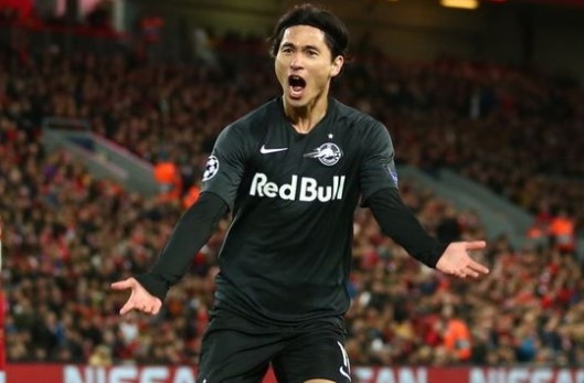 Liverpool muon mua sao chau A o phien cho dong hinh anh