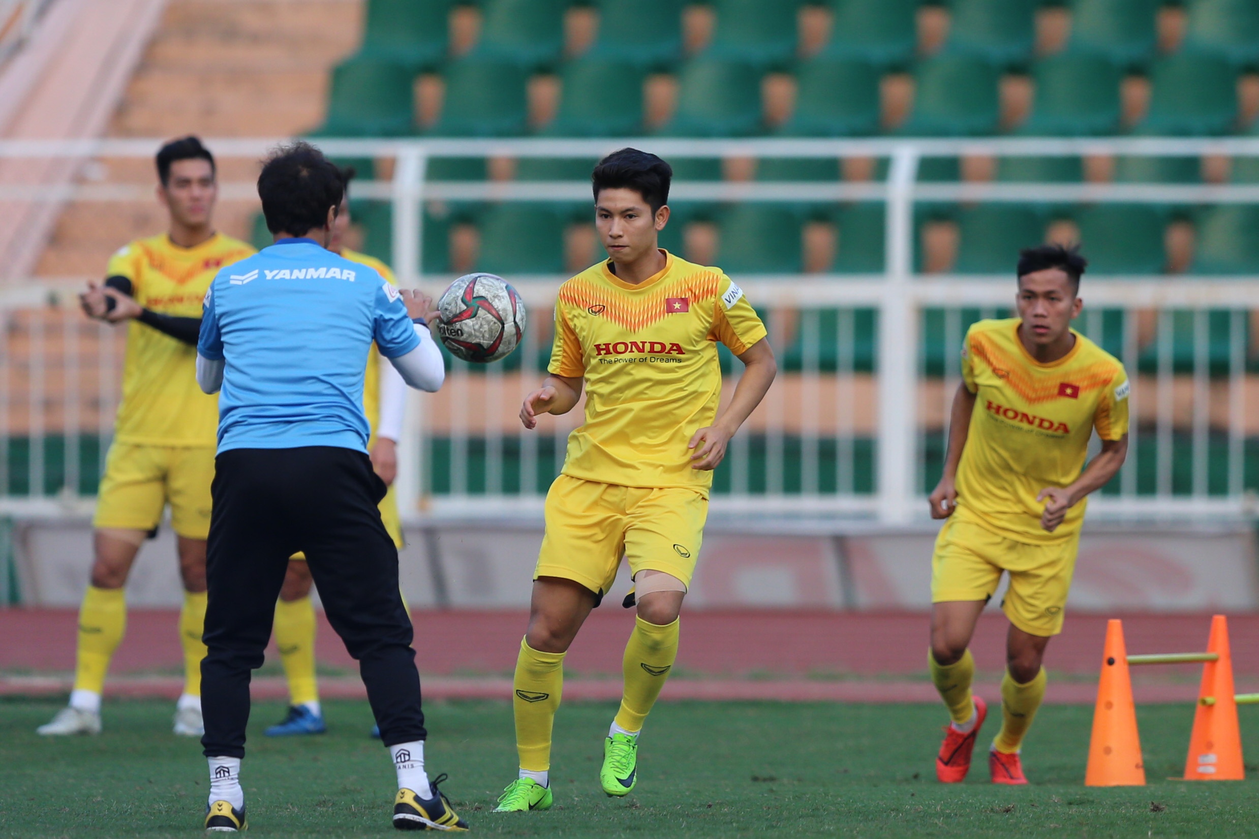 dinh trong binh phuc anh 7