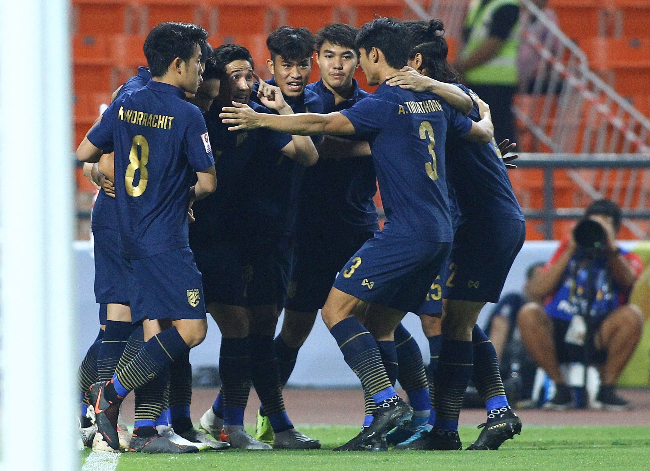 u23 thai lan huong penalty anh 7