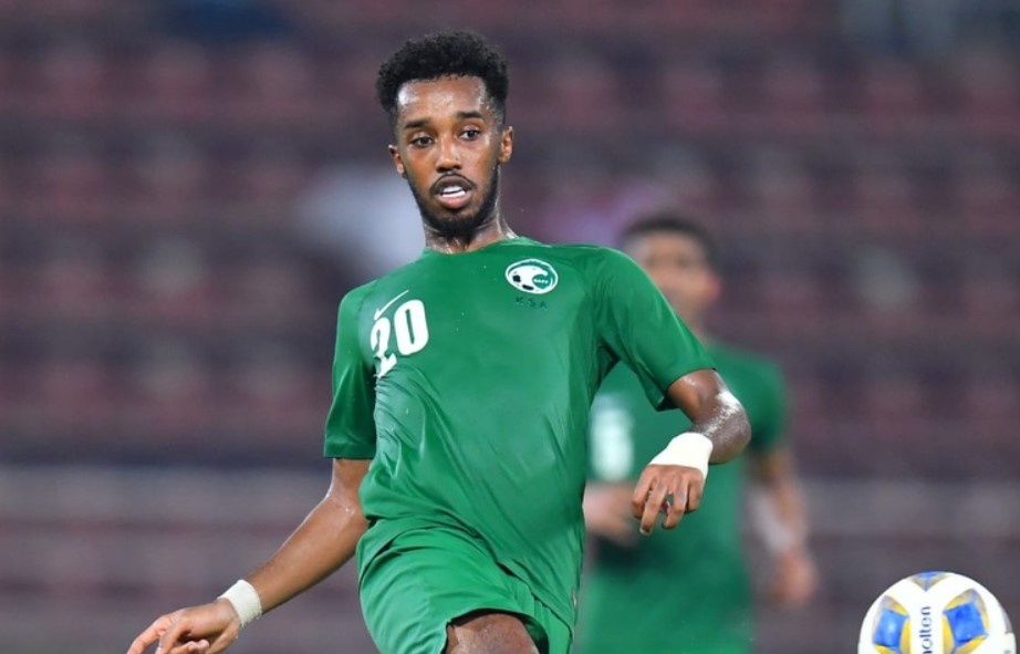 Mukhtar Ali - tien ve U23 Saudi Arabia gan bo 10 nam voi Chelsea hinh anh