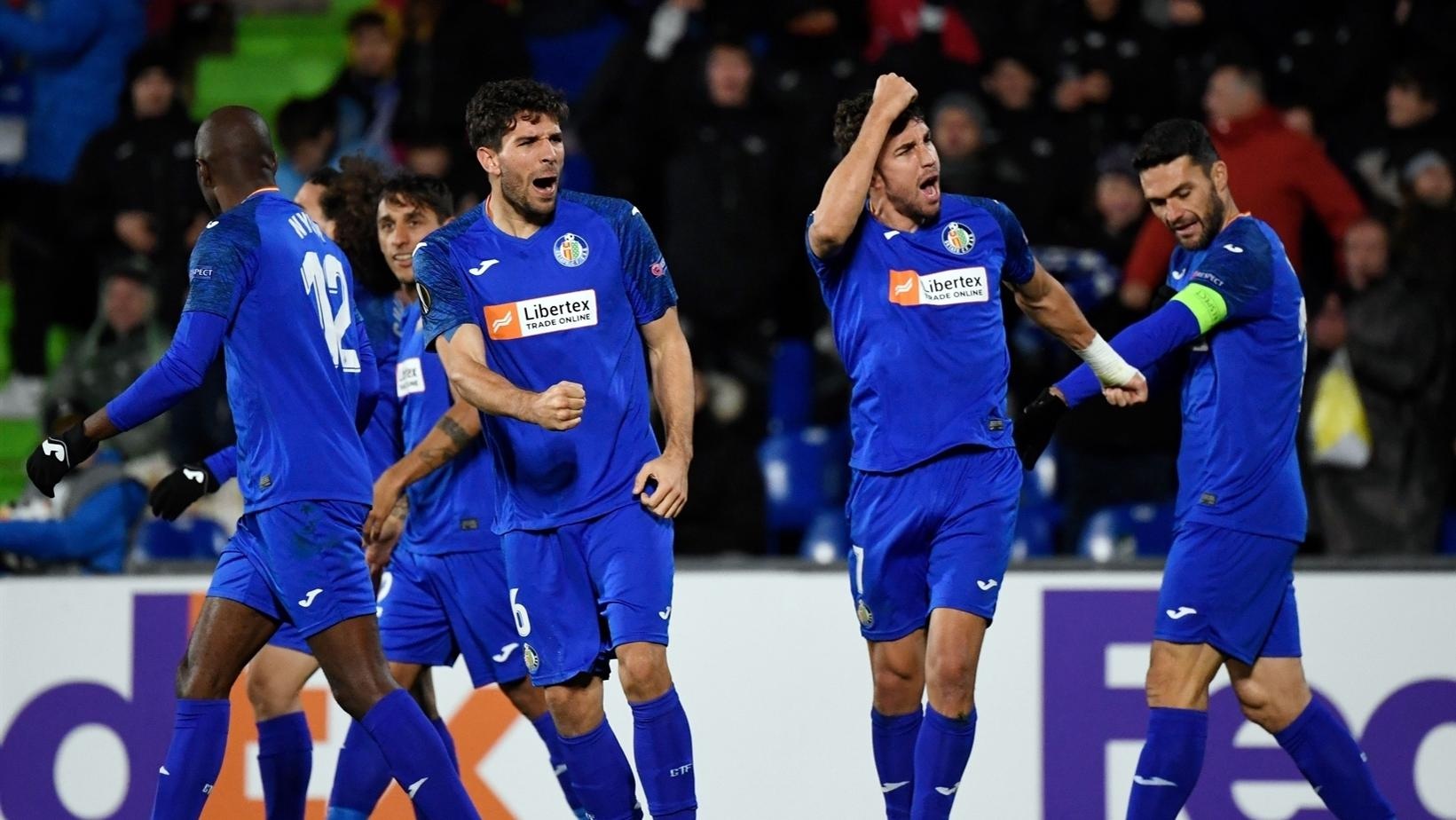 nhung doi gay bat ngo anh 7