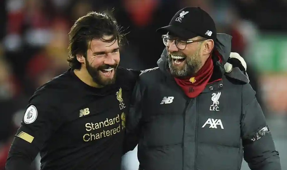 Liverpool can bang ky luc thang lien tiep cua Man City hinh anh