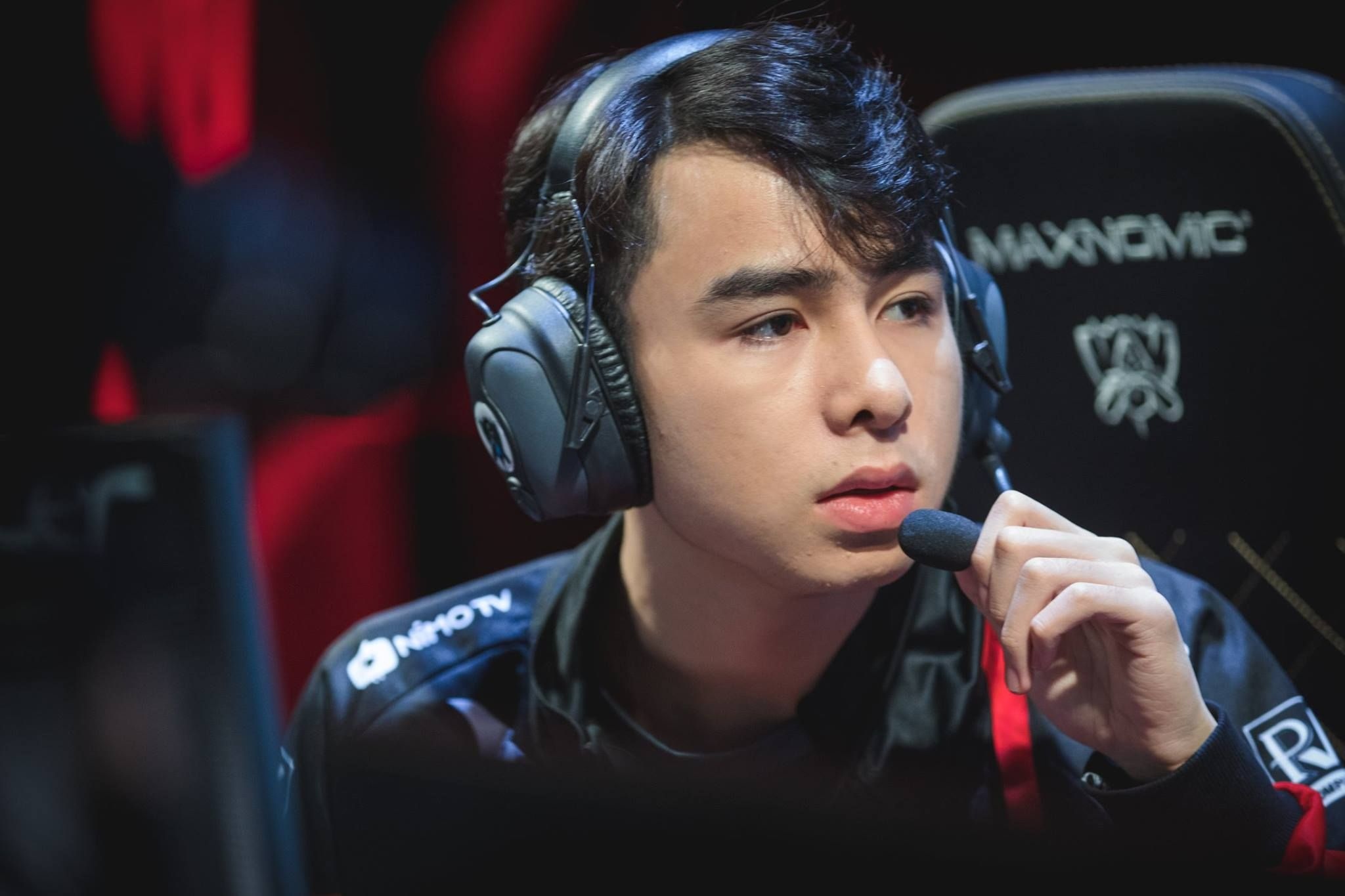 Dich Covid-19 ngan ngoi sao LMHT Viet Nam sang Trung Quoc thi dau hinh anh