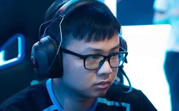 SofM thua 1-2 truoc doi dau bang hinh anh