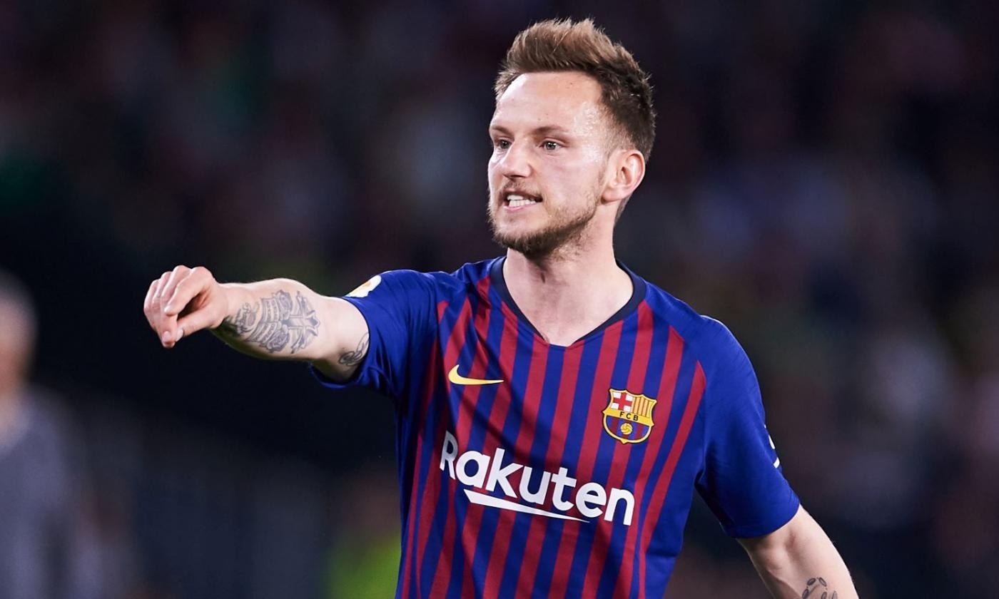 Rakitic sap thao chay khoi Barca hinh anh