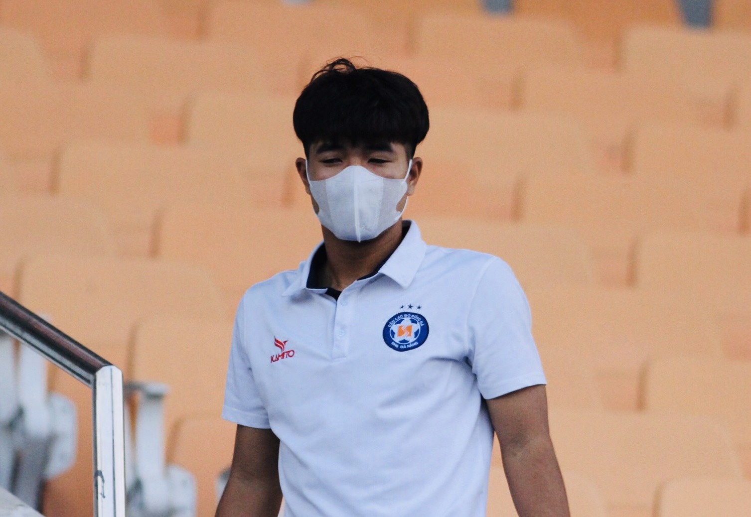 Duc Chinh tranh thu co vu dong doi hinh anh