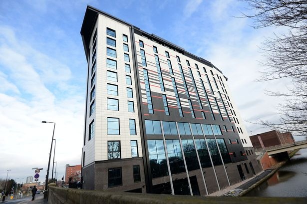 huyen thoai mu anh 1