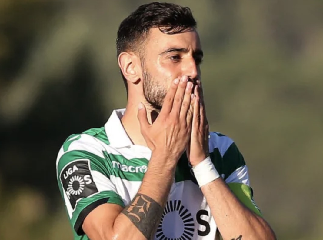 FIFA vao cuoc dieu tra vu Fernandes sang Man United hinh anh